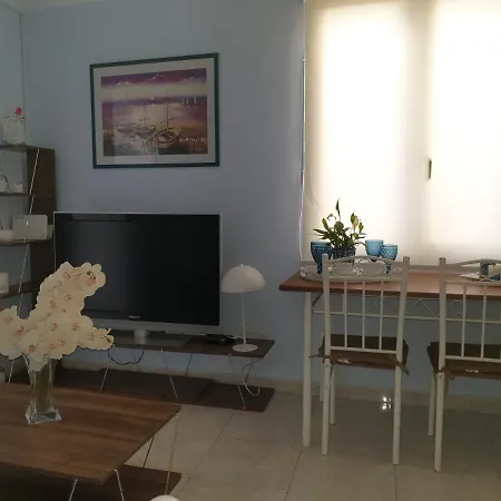 Nikoleta Appartement *